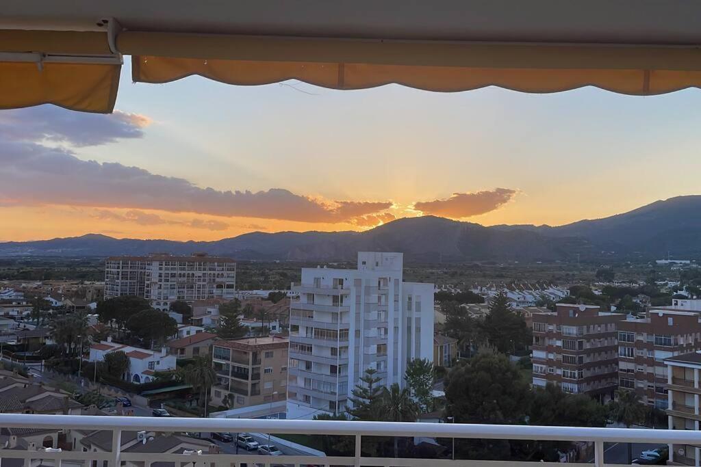 Apartmán Incredible Seafront With Sunrise And Sunset Views Benicàssim Exteriér fotografie