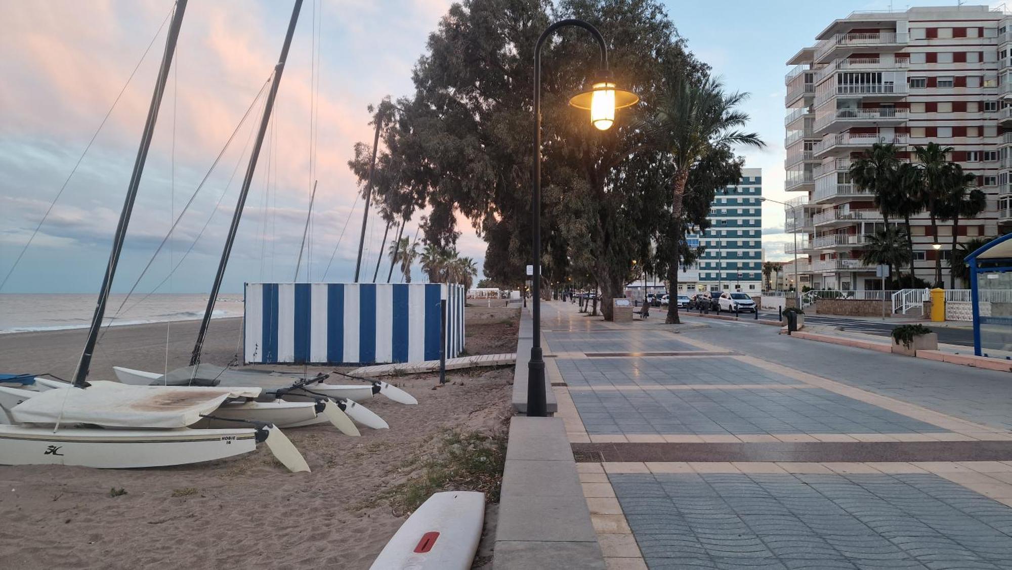 Apartmán Incredible Seafront With Sunrise And Sunset Views Benicàssim Exteriér fotografie